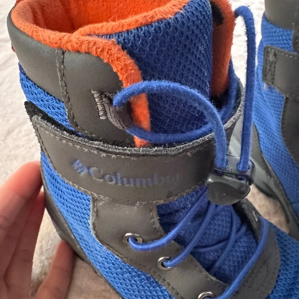 Columbia Waterproof Snow Boots Kids 1 Blue Grey Techlite Omni-Grip Winter Hiking